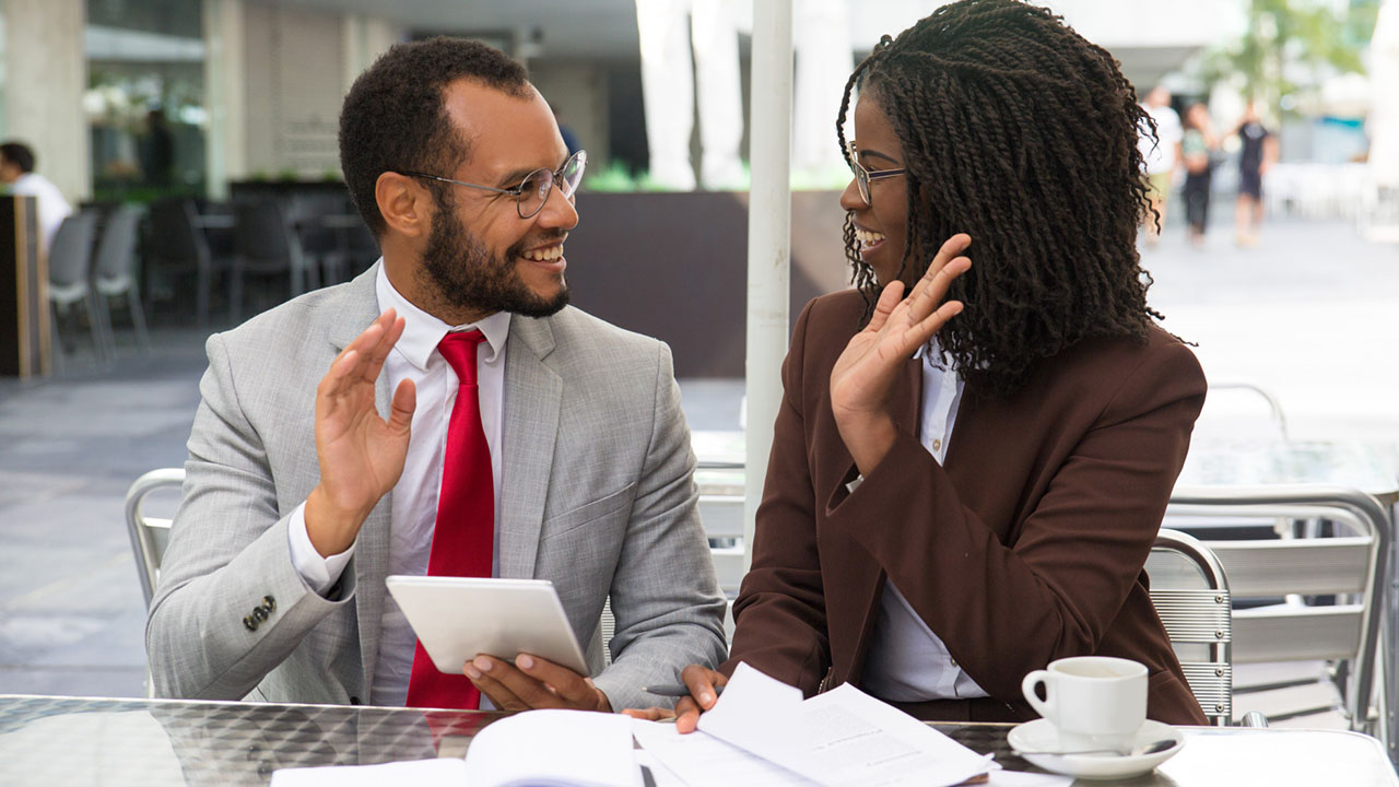 2-2-5_Interpretation-Services_16-9_07